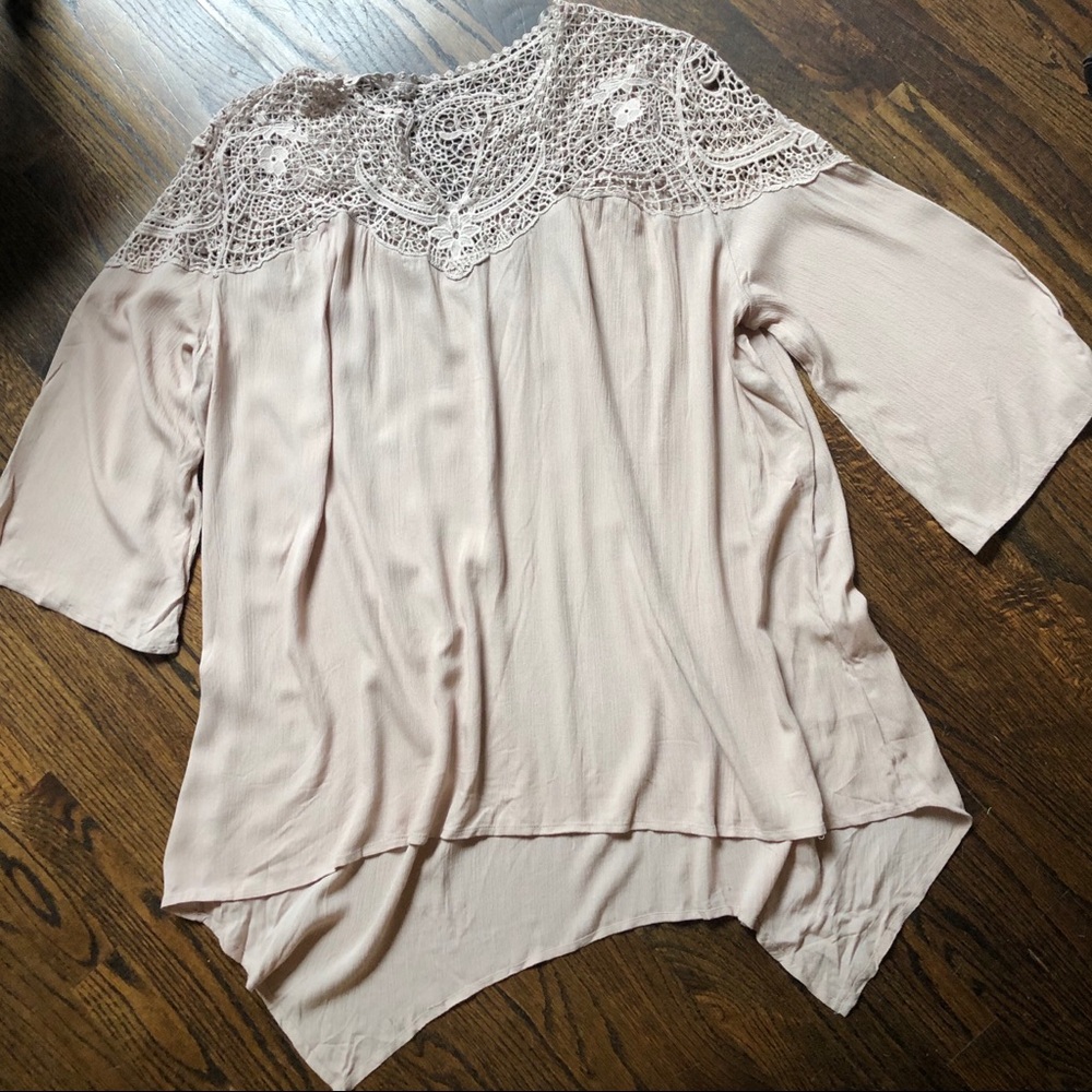 Honeyme Tan Tunic Top Blouse Sz M